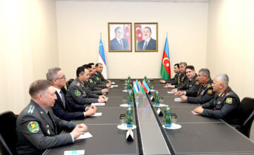 Abkommen über militärische Zusammenarbeit zwischen den Verteidigungsministerien von Aserbaidschan und Usbekistan unterzeichnet