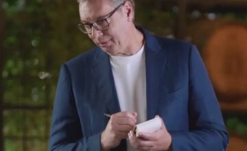 Der vom Amt des Präsidenten zurückgetretene Vucic ist zum „Kellner“ geworden
