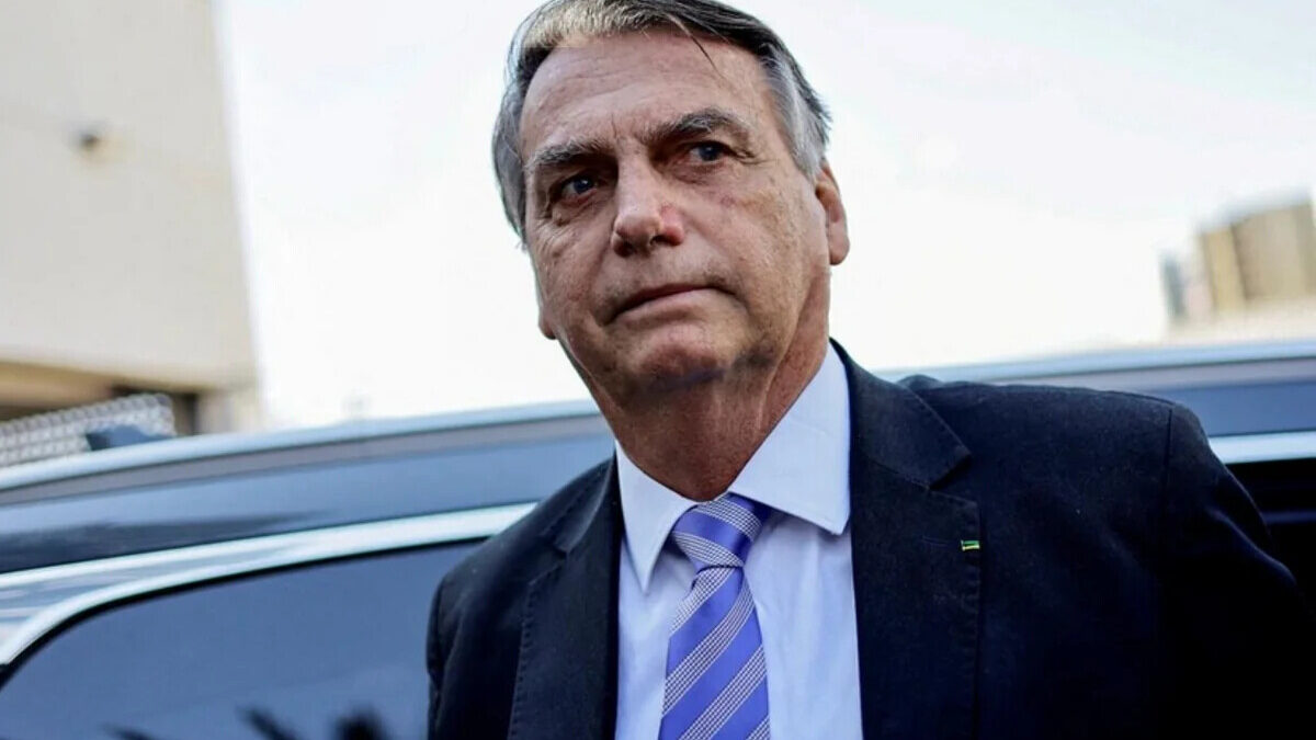 Flavio Bolsonaro flüchtet in die USA und erklärt sich zum „Führer Brasiliens“