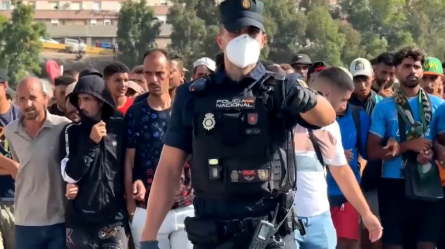 40 Personen mit gefälschten Dokumenten bei Einreiseversuch nach Spanien festgenommen