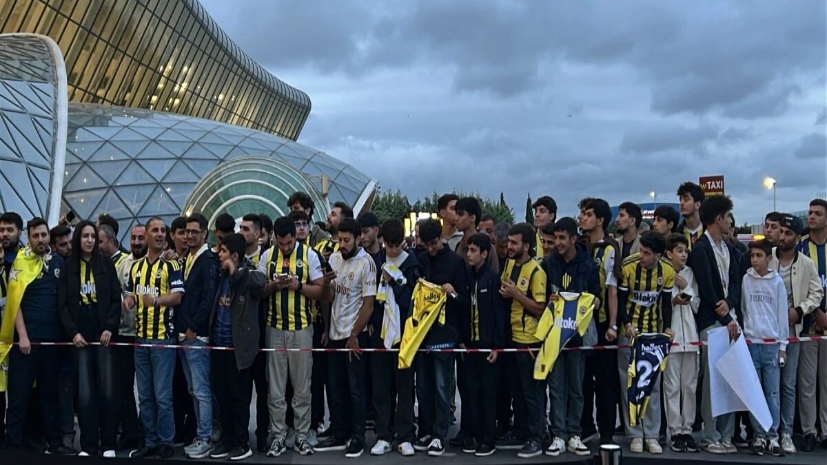„Fenerbahçe“ ist in Baku angekommen