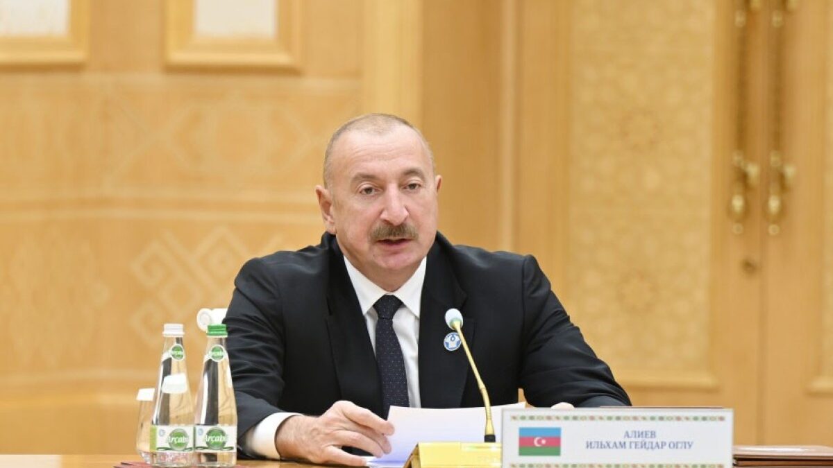 Gipfeltreffen des Rates der GUS-Staatschefs in Turkmenbaschi im erweiterten Format, der Präsident nimmt an der Veranstaltung teil