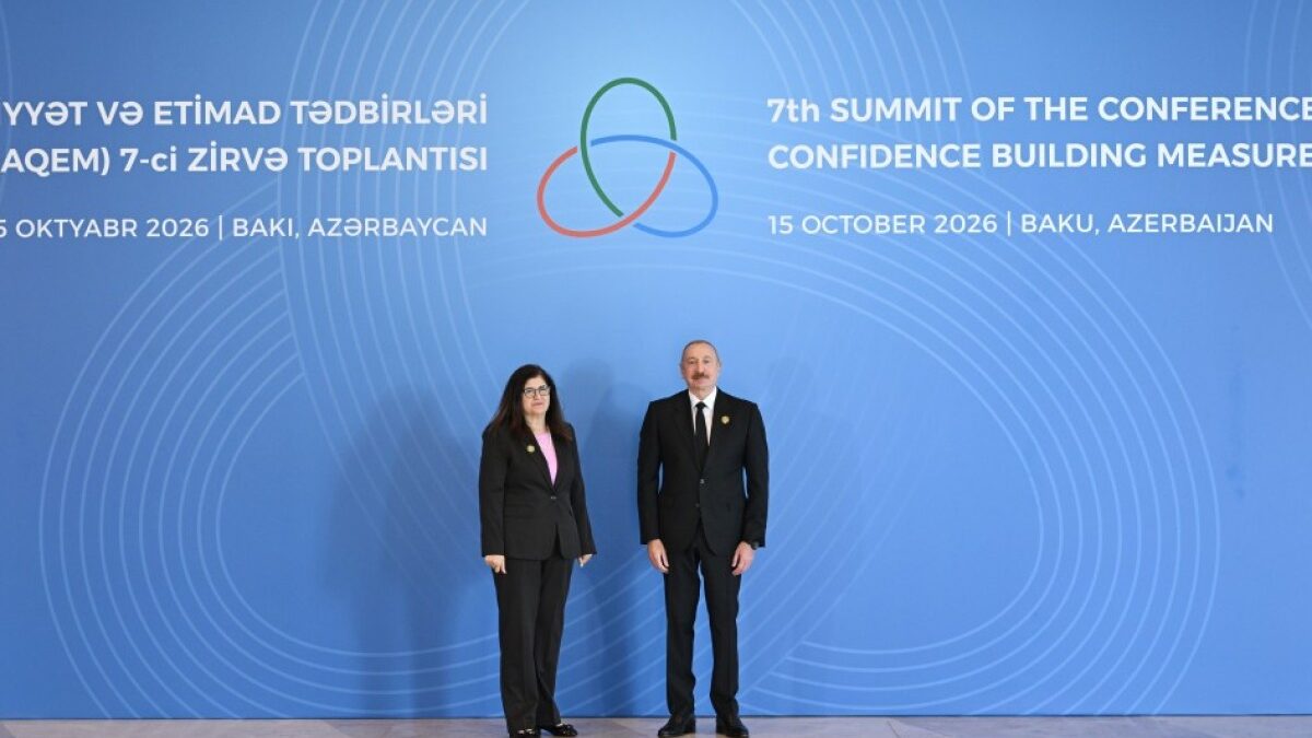 7. Gipfeltreffen der K Azadlığa Gətirilməsi Məqsədilə Tədbirlər üzrə Müşavirə (AQEM) in Baku