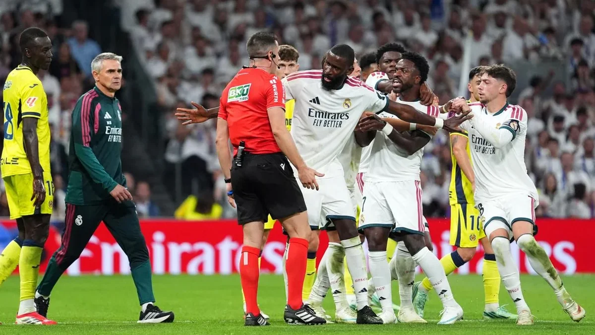 Vinícius von Real Madrid für 4 Spiele gesperrt