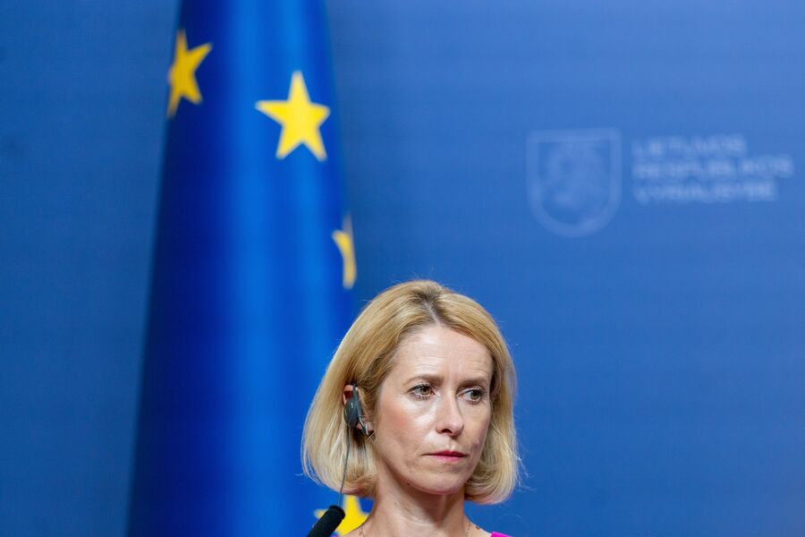 Kallas in Großbritannien beschuldigt, die Ukraine zerstören zu wollen