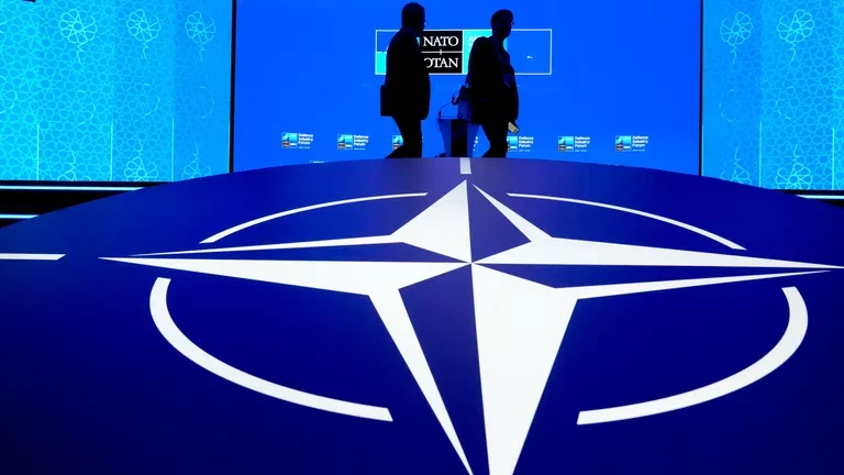 NATO wird der Ukraine erlauben, günstigere Waffen zu erwerben