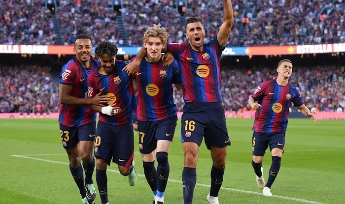 „Barcelona“ wird wegen dieses Banners bei der UEFA Beschwerde einlegen – Foto