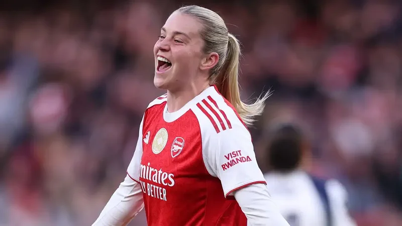 „Arsenal“-Star zum zweiten Mal Fußballer des Jahres ausgezeichnet