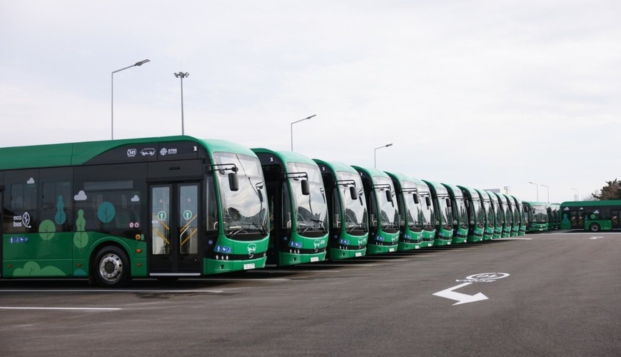 Kostenlose Busse für diese Personen in Baku bereitgestellt