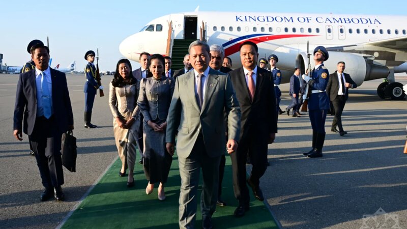 Offizielle Begrüssungszeremonie für den kambodschanischen Premierminister in Baku