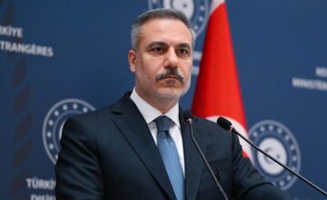 Hakan Fidan kommt nach Aserbaidschan