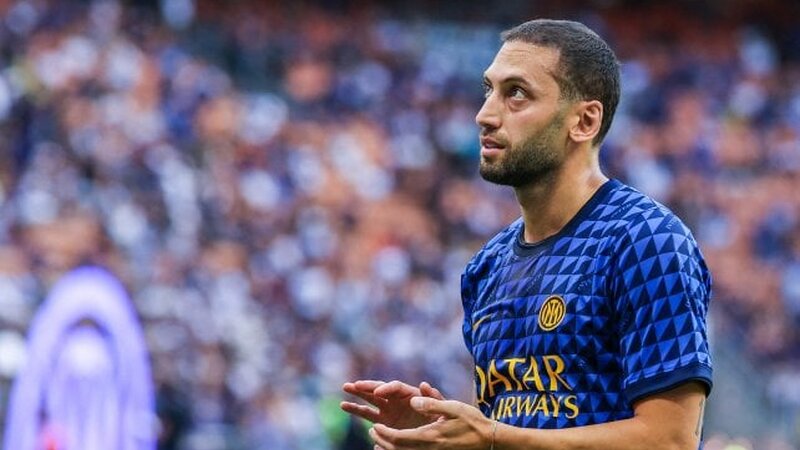 Hakan Çalhanoğlus Gehalt bei Inter könnte sinken