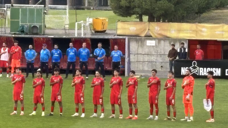 Aserbaidschanische Nationalmannschaft besiegt Japan in Qəbələ im Elfmeterschießen