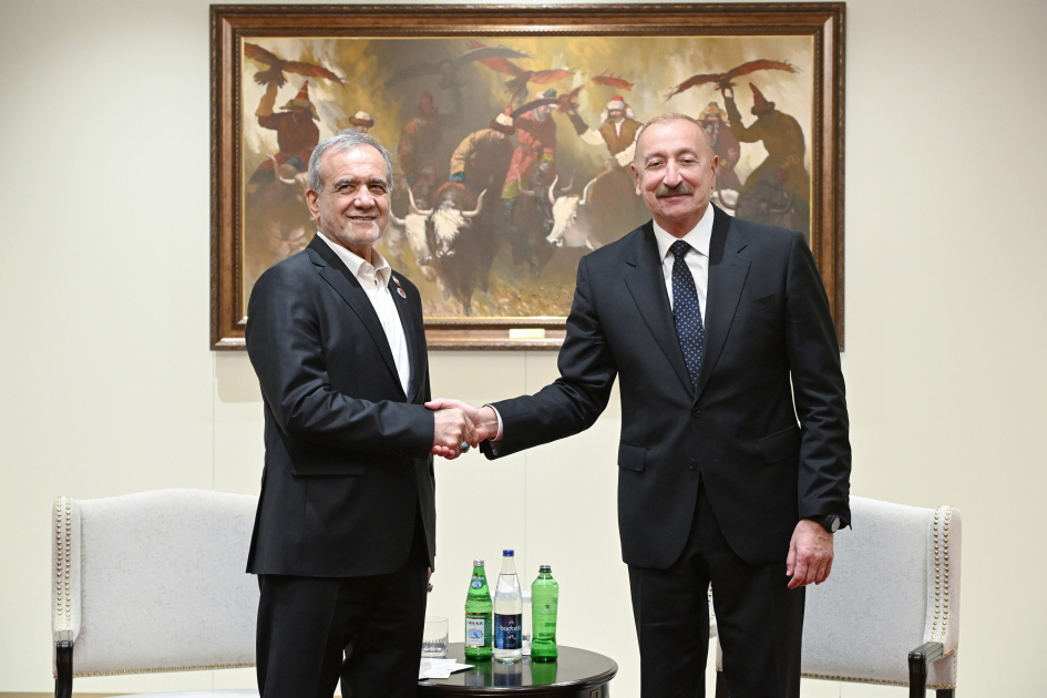 Treffen zwischen Ilham Aliyev und Masud Peseschkian findet statt