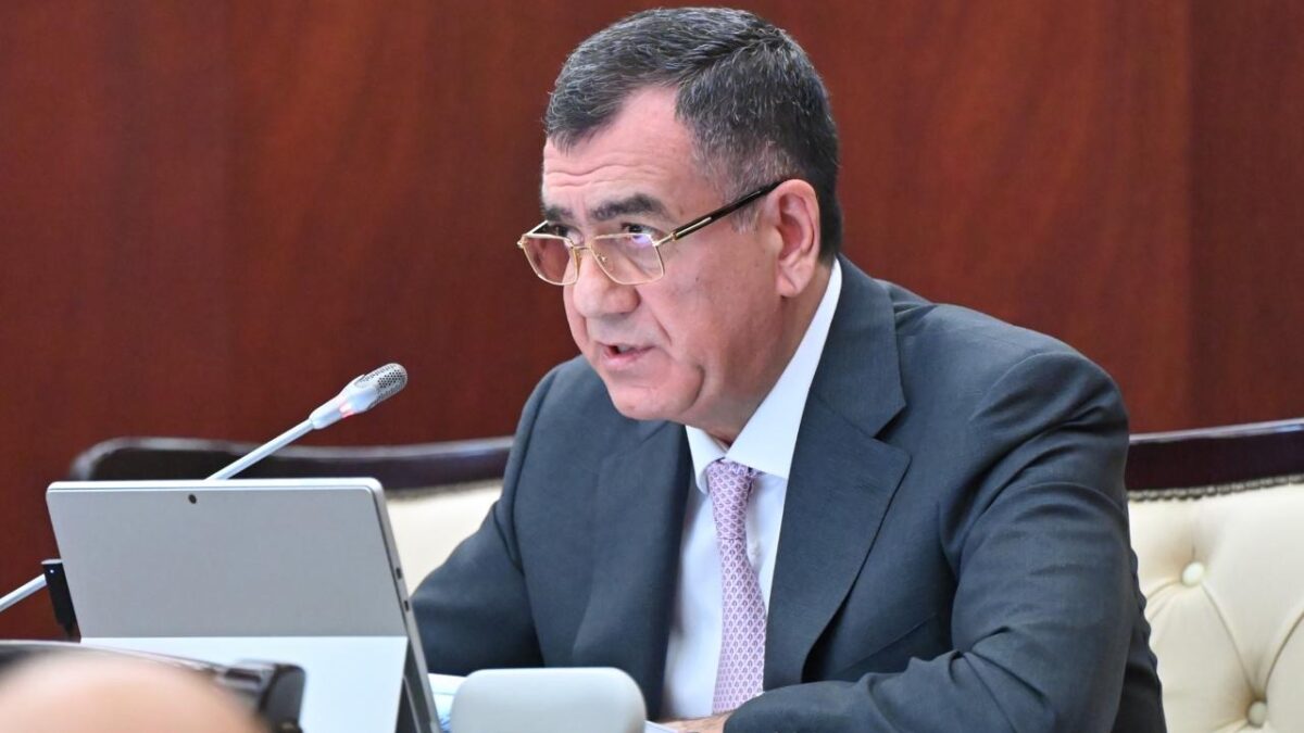 „Die Annahme zahlreicher Dokumente ändert die Situation in diesem Bereich nicht zum Besseren“ – Qüdrət Həsənquliyev