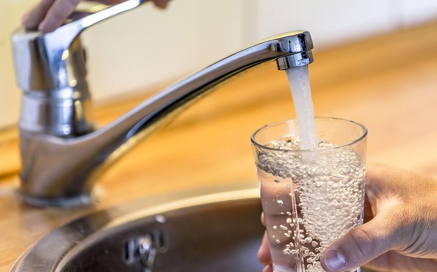Morgen wird in einigen Gebieten von 6 Bezirken kein Wasser sein